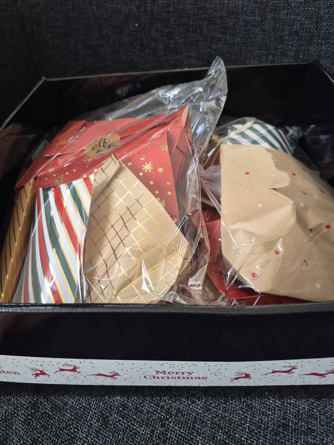 Überaschungs-Adventskalender 2000 Teile Puzzle